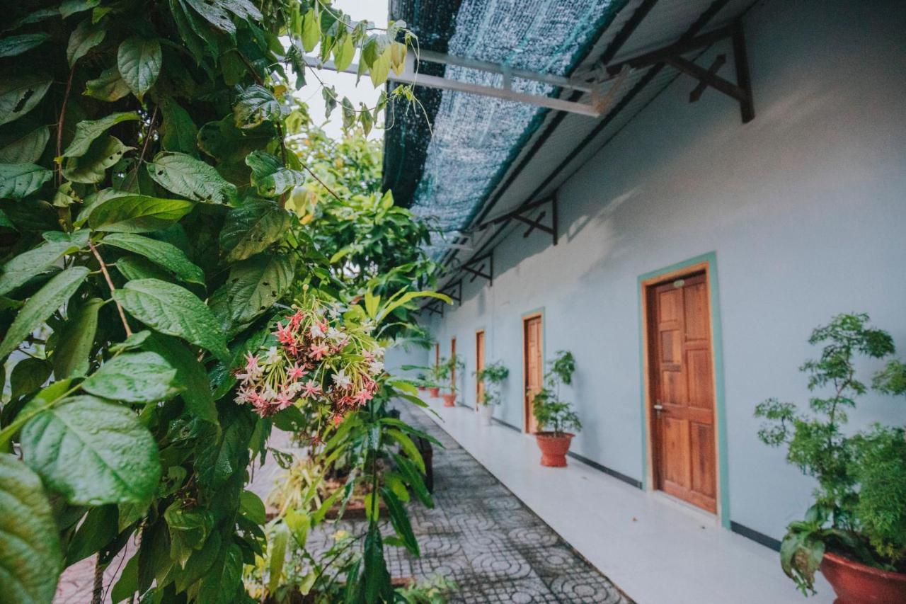 Dai Duong La Gi Homestay & Coffee Buitenkant foto