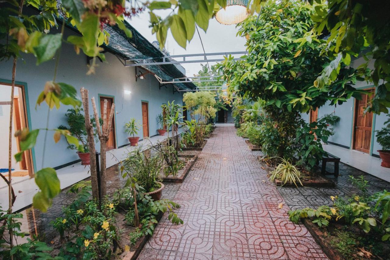 Dai Duong La Gi Homestay & Coffee Buitenkant foto